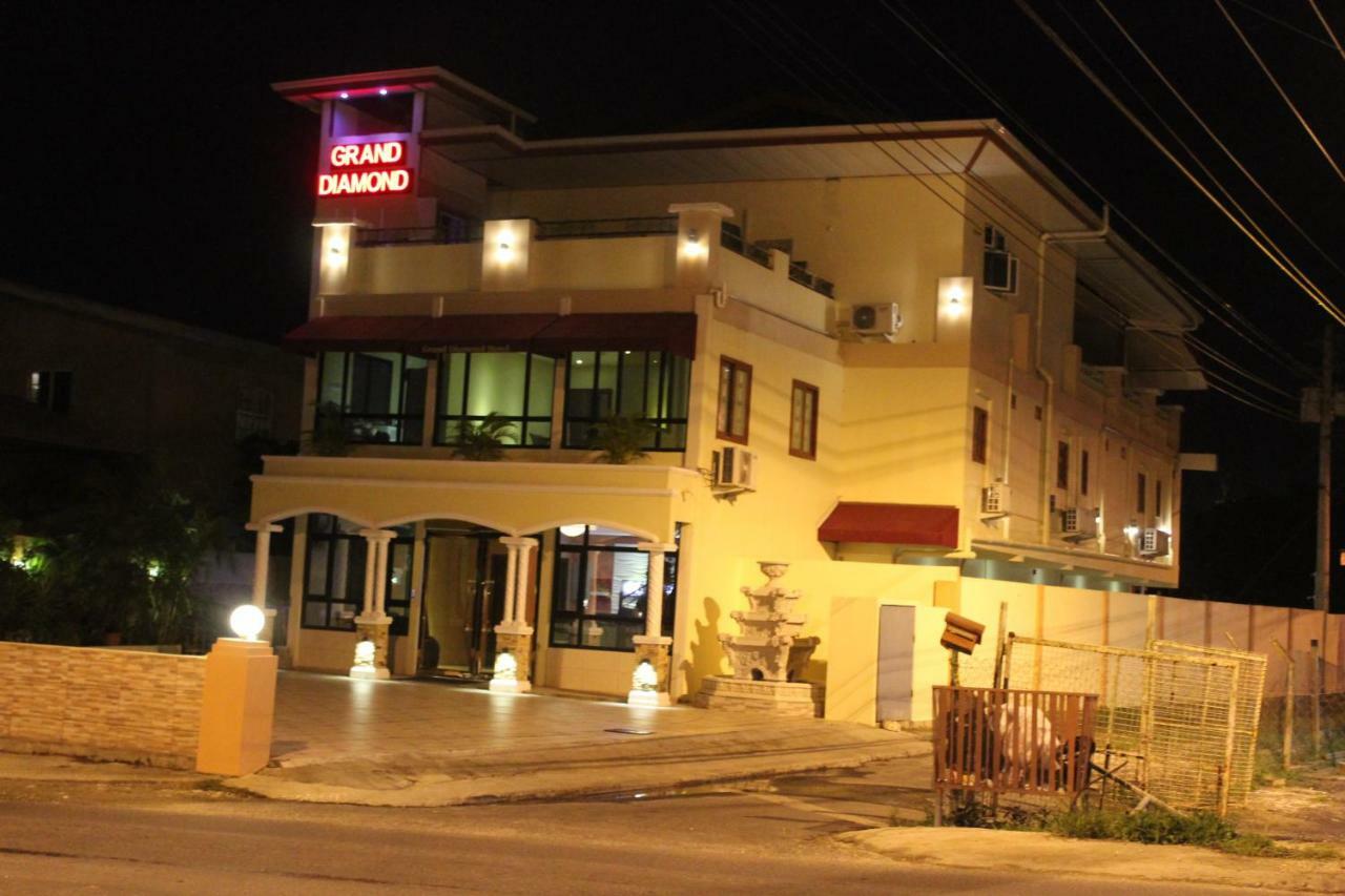 Grand Diamond Hotel Trinidad Piarco Exteriér fotografie