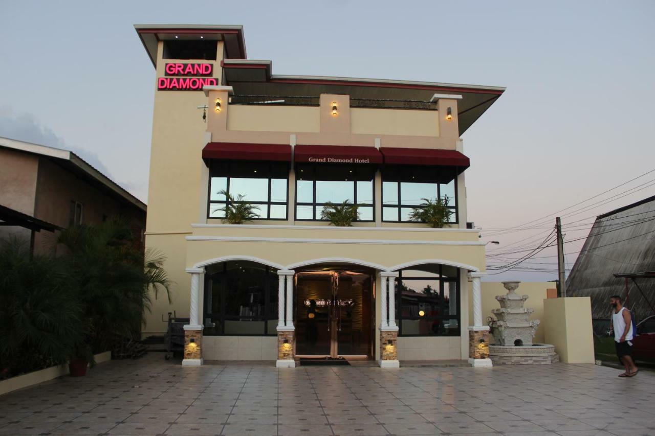 Grand Diamond Hotel Trinidad Piarco Exteriér fotografie